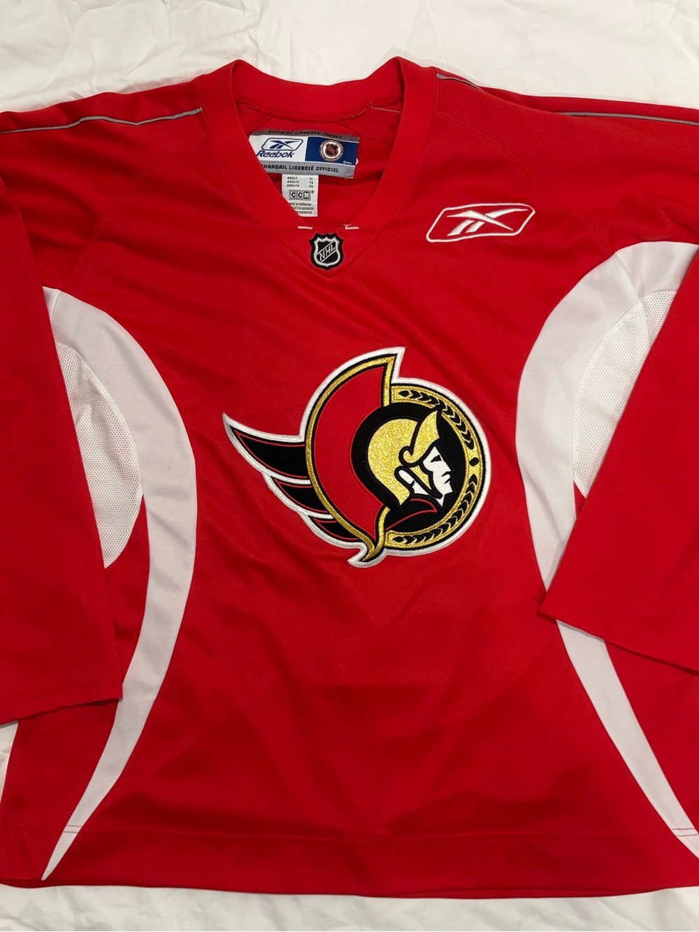 Vintage Reebok Men’s Red and White Ottawa Senators Hockey Jersey